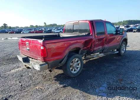 2016 Ford F-250 Lariat z USA, uszkodzony, nr VIN 1FT7W2B64GEB58817